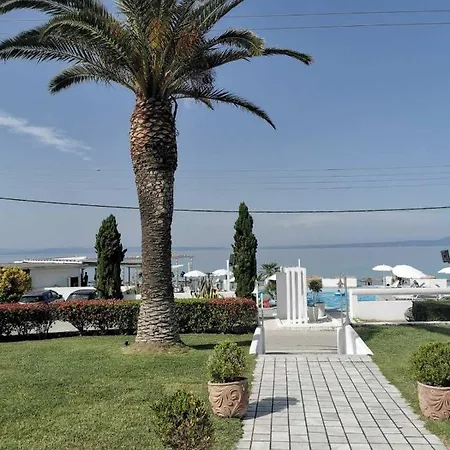 Al Mare Hotel 3*