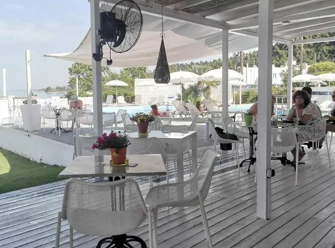 Hotel Al Mare Polychrono